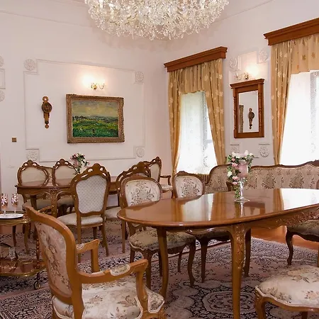 Zámek Poruba Hotel