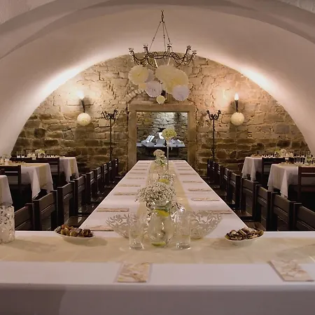 Hotel Zamek Poruba *